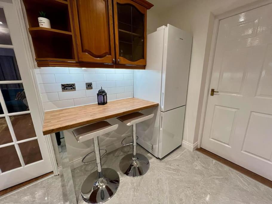 Accessible In Sherwood Holiday home Nottingham