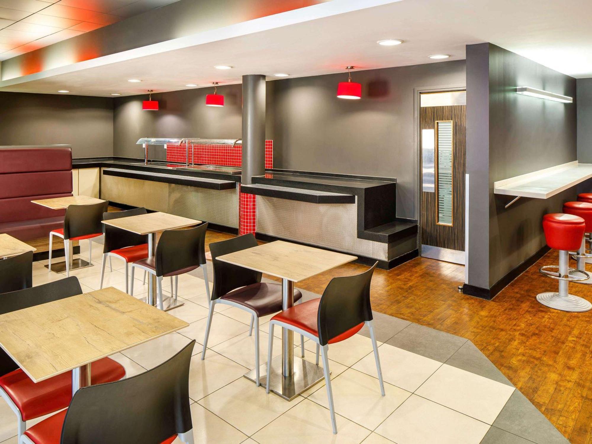 Ibis Centre Hotel
