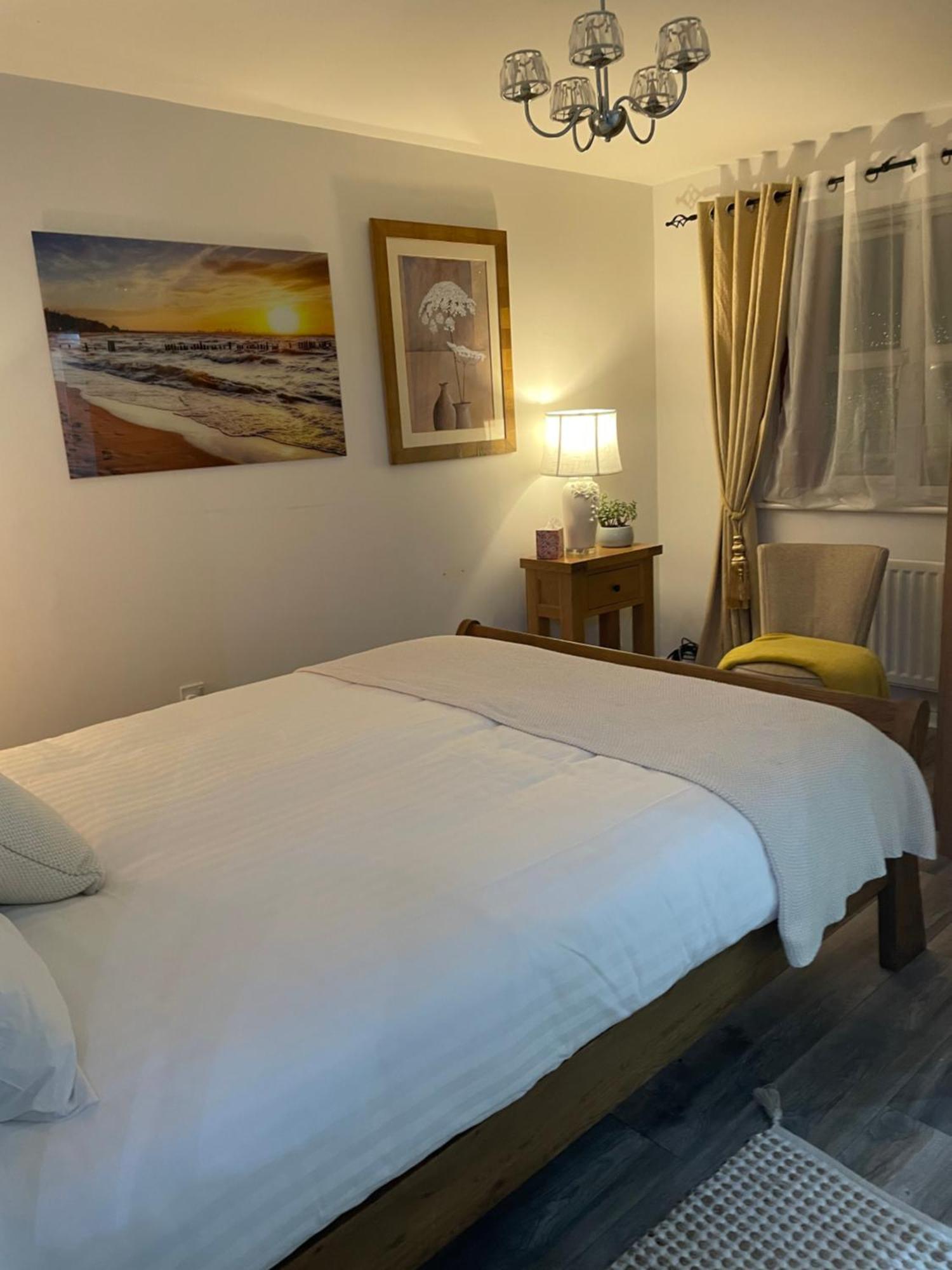 Guest house Only- Option Of The Entire House If Available - Private Property In Quiet Estate *