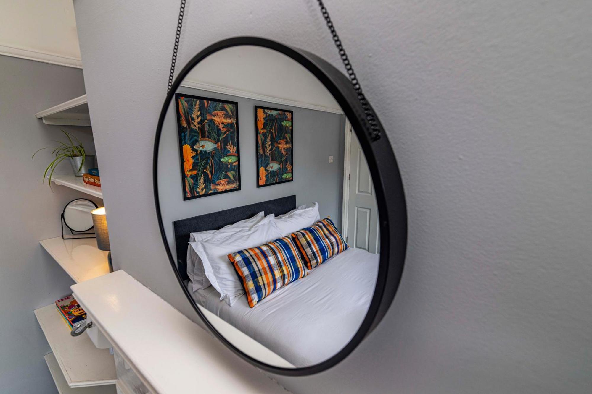 Lovely 4bdr Home- Off Street Parking Sleeps 7 Pousada Nottingham