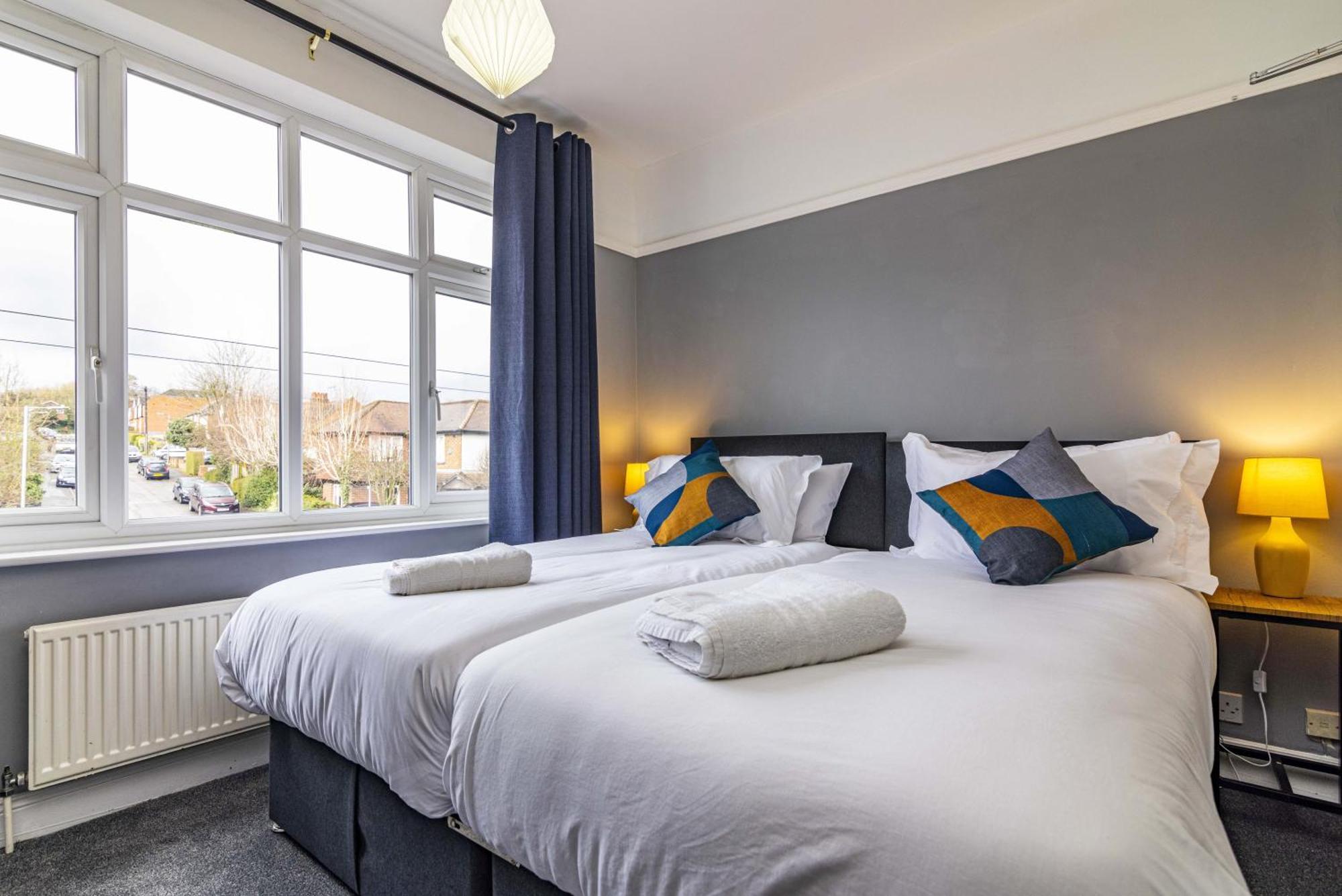 Lovely 4bdr Home- Off Street Parking Sleeps 7 Pousada Nottingham