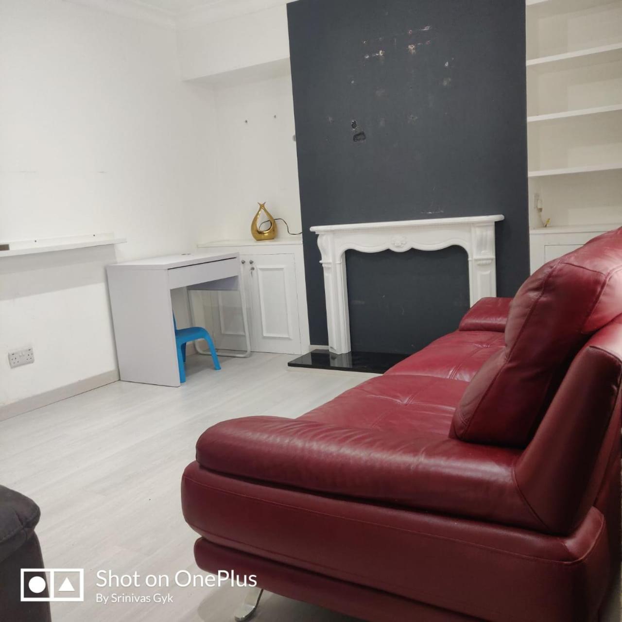 Nice 2 Bedroom House Near City Hospital Apartment
