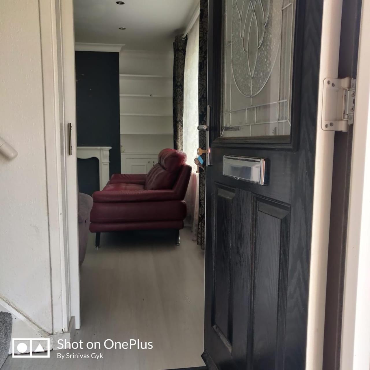 Nice 2 Bedroom House Near City Hospital