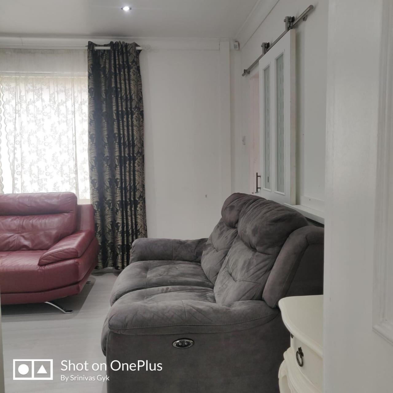 Apartment Nice 2 Bedroom House Near City Hospital Nottingham