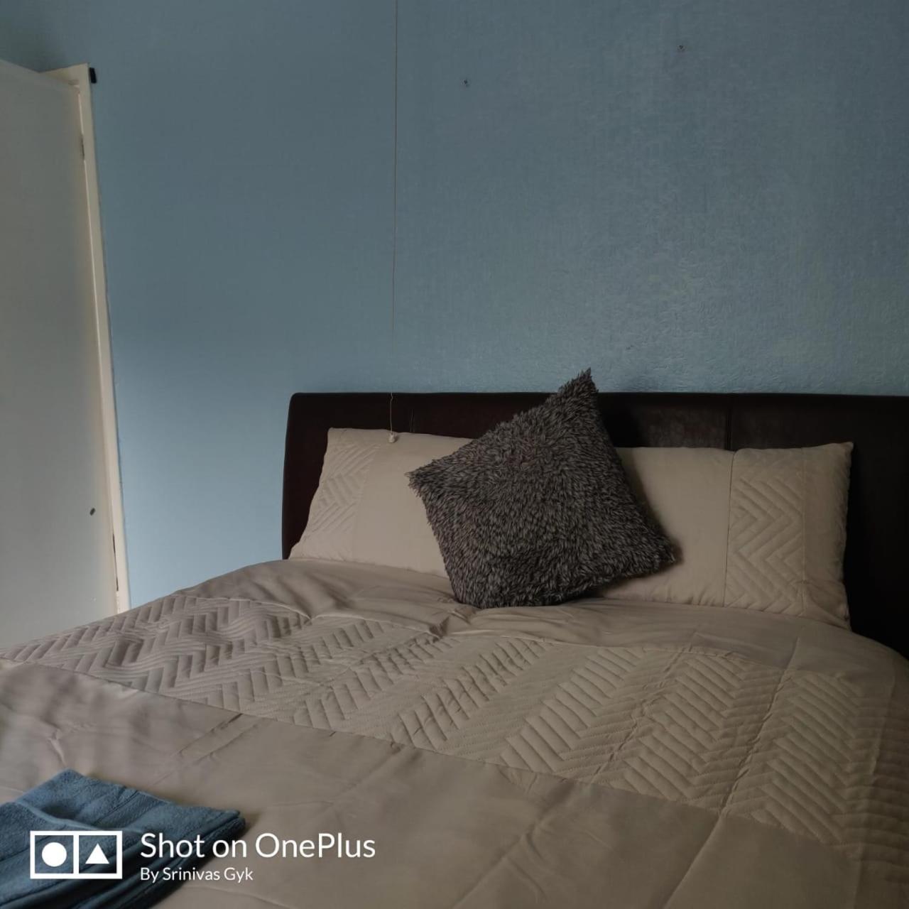 Apartment Nice 2 Bedroom House Near City Hospital Nottingham