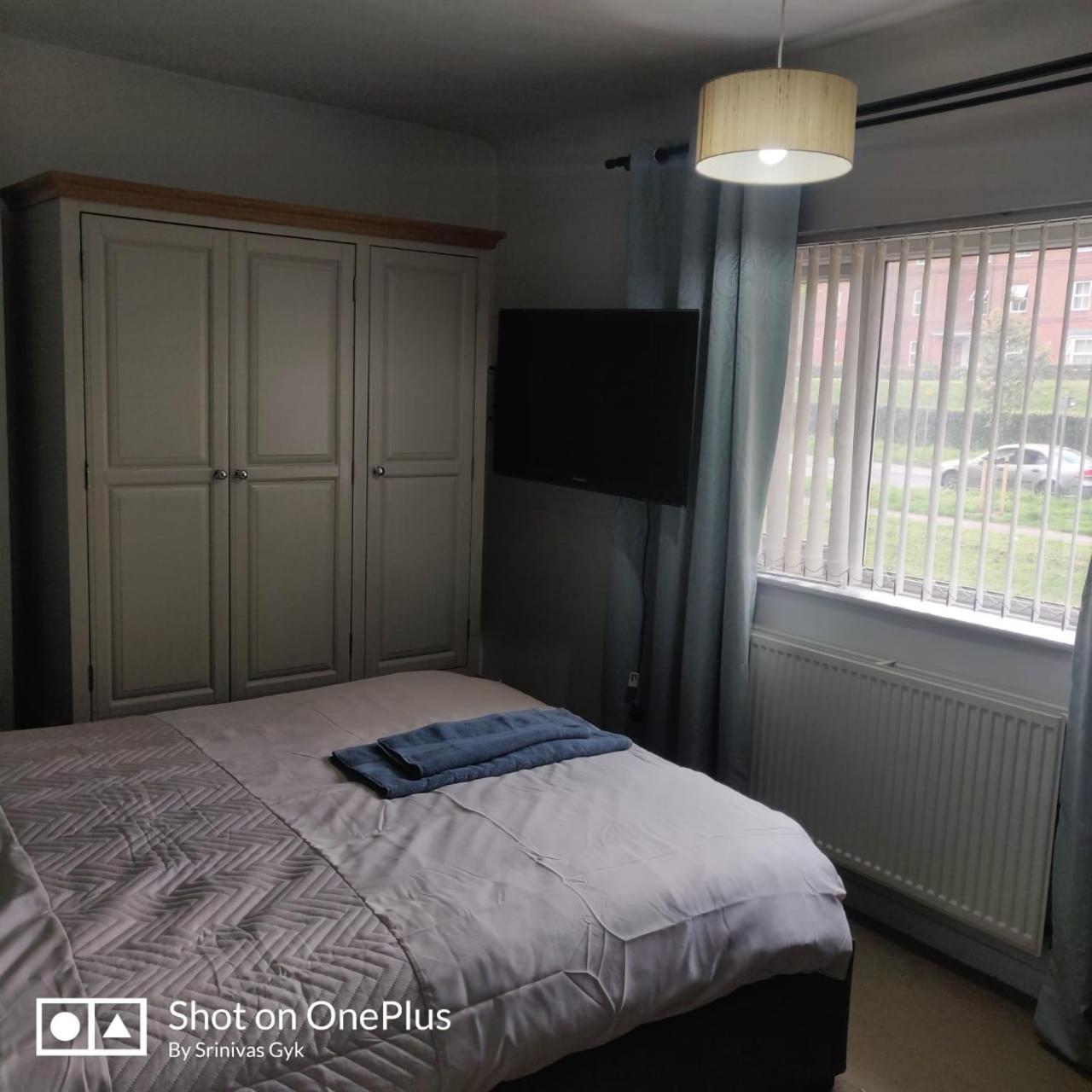 Apartment Nice 2 Bedroom House Near City Hospital Nottingham