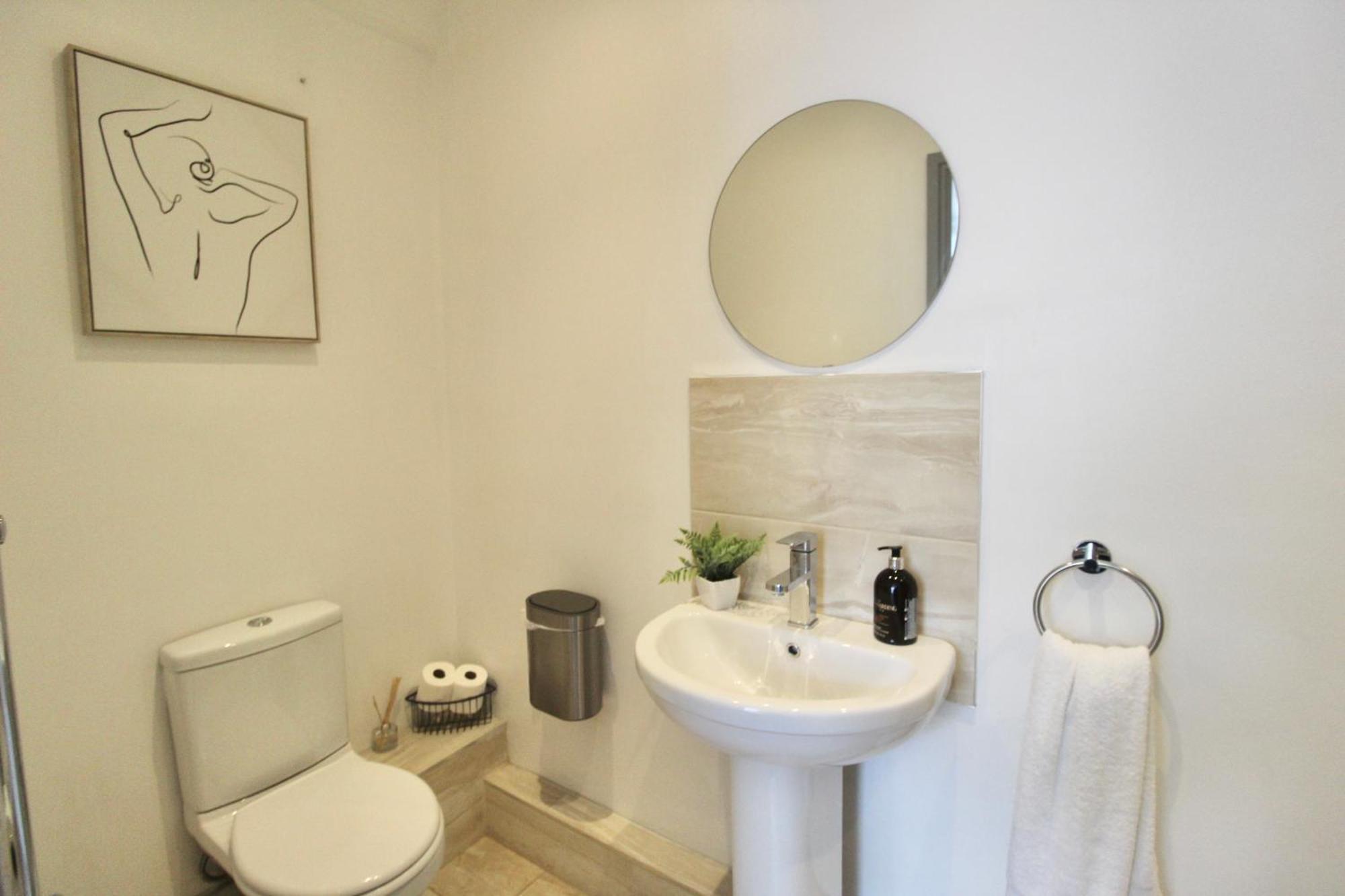 Apartment Magnificent One Bed Penthouse *