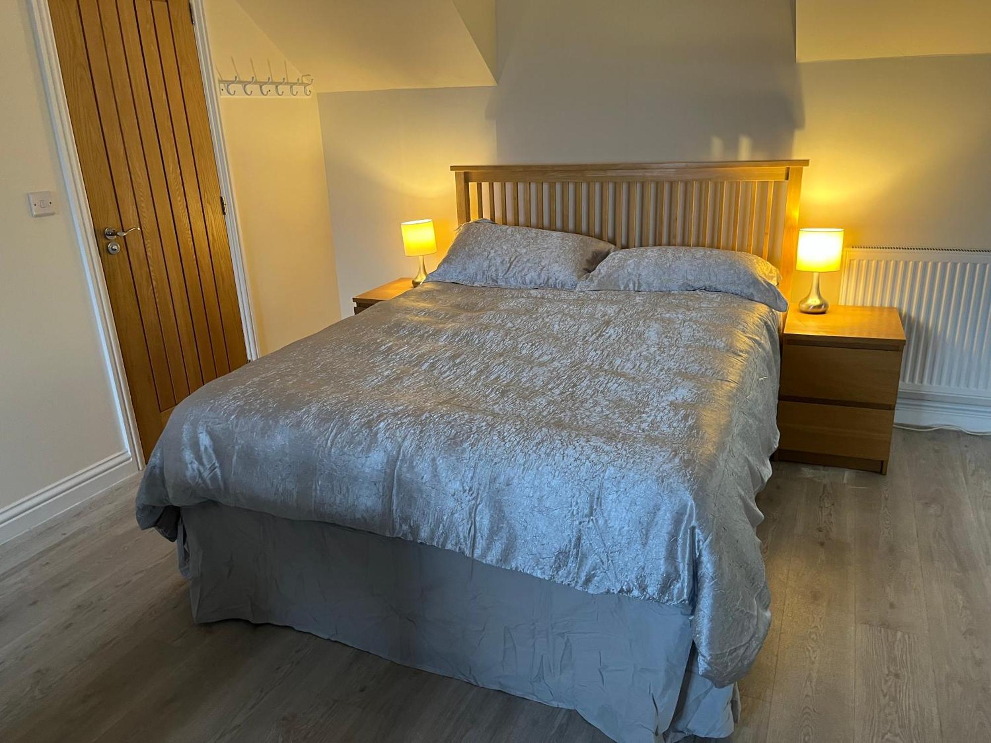 Flat In Quiet Location *