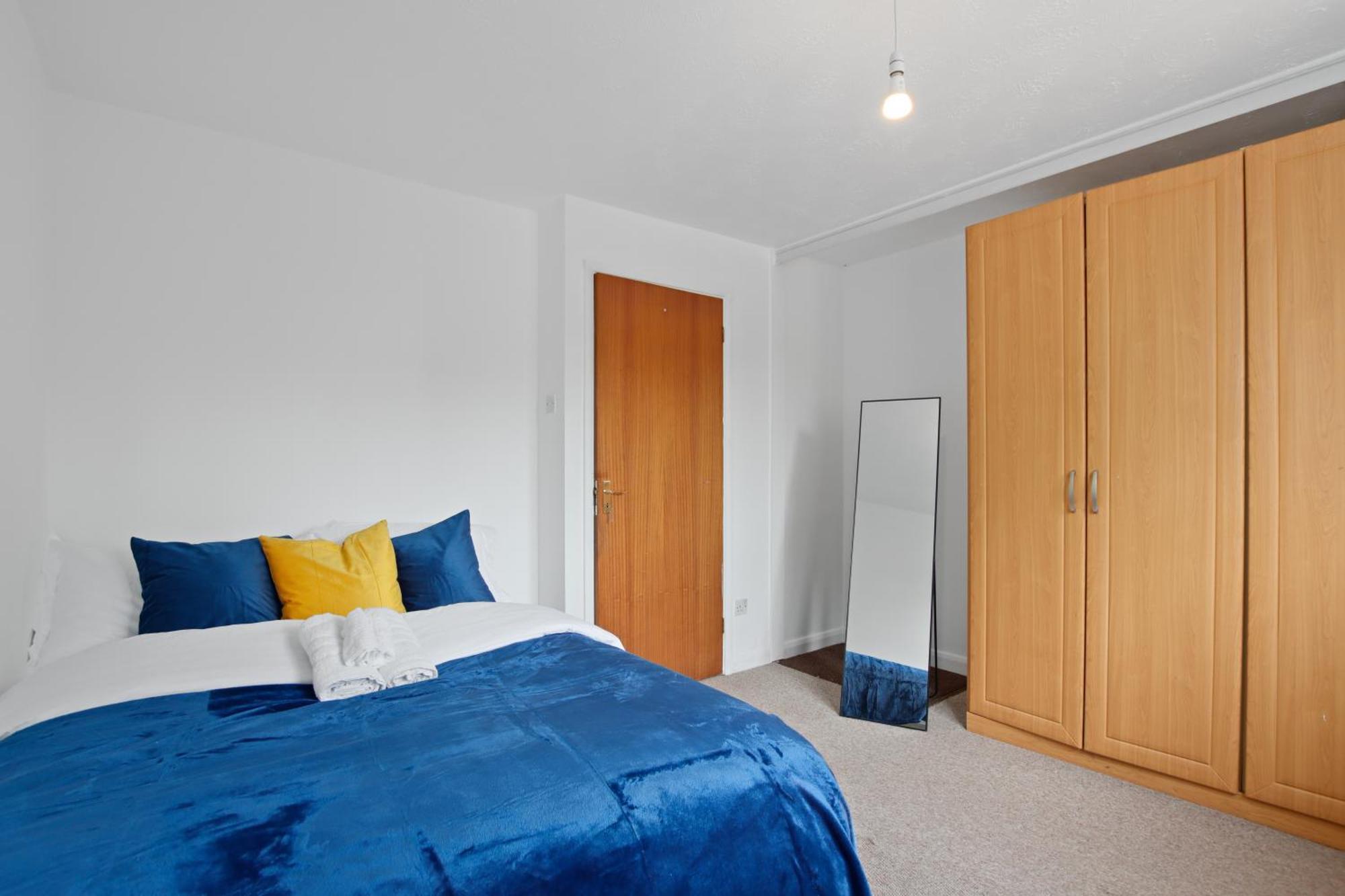 Holiday home Luxurious 2-bedroom Haven In Vibrant Robinhood: Ideal For Business Or Leisure Nottingham