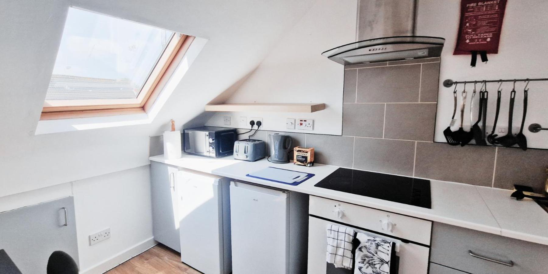 Cozy In Modern House Near Apartment Nottingham
