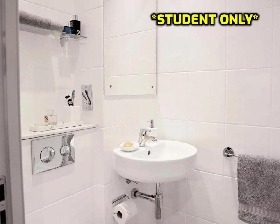 Student Only Zeni Central Nottingham