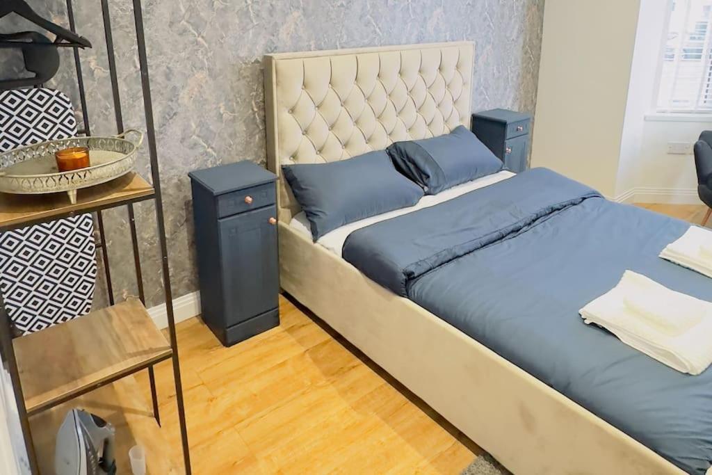 Blue Room, Stylish Near Centre * Nottingham