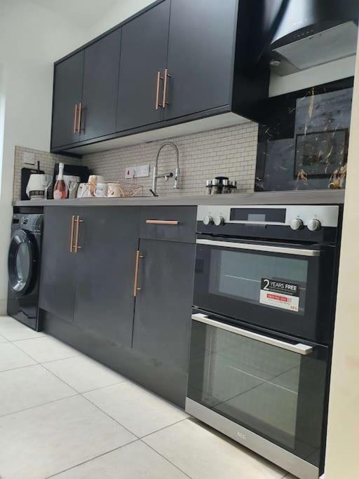 Blue Room, Stylish Near Centre * Nottingham