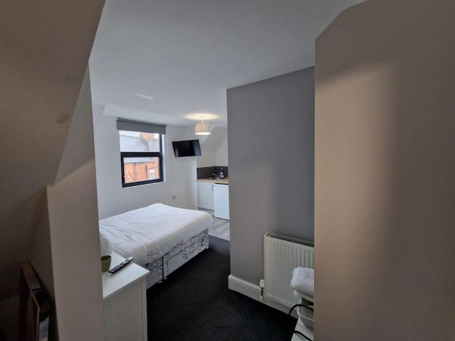 Apartment Modern Studio Next To Notts Castle! *
