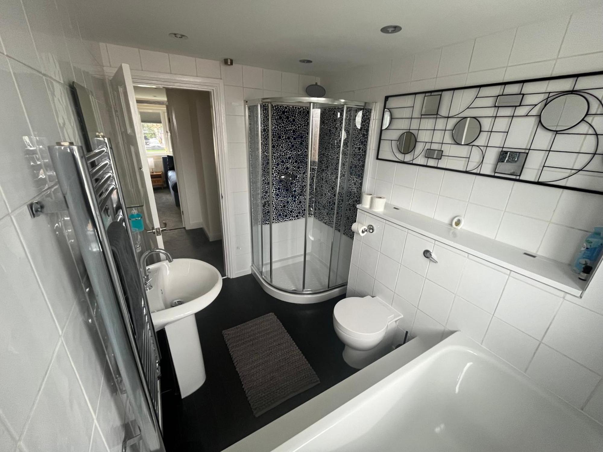Wilford Charm Spacious 3br Retreat In Holiday home Nottingham