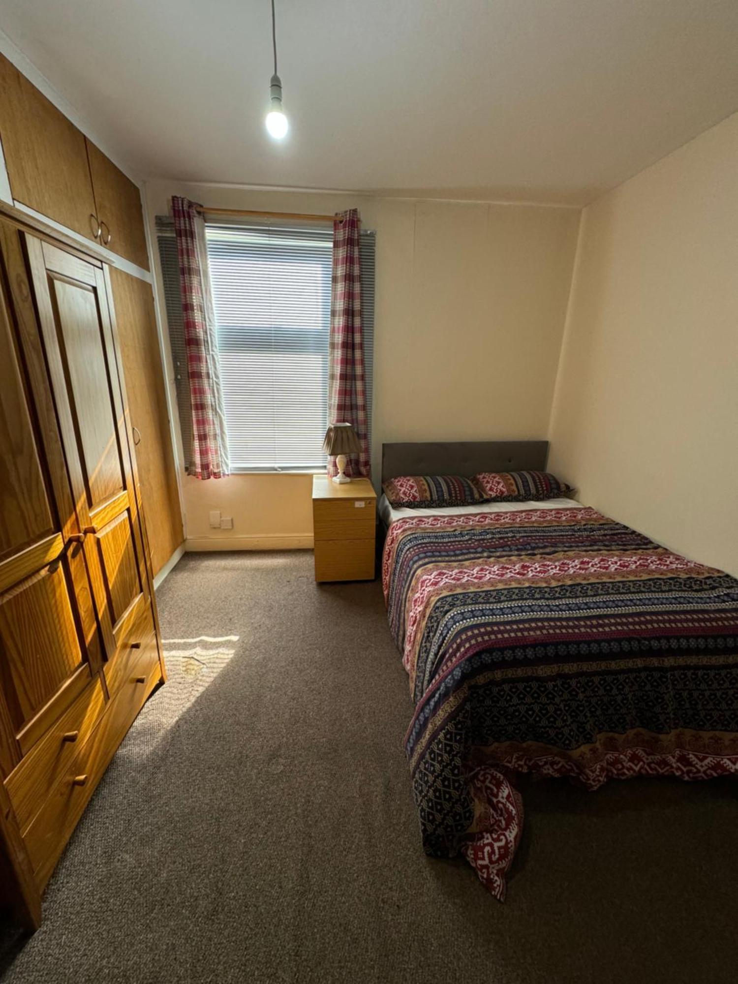 Transformative Housing Birrell Road Homestay *