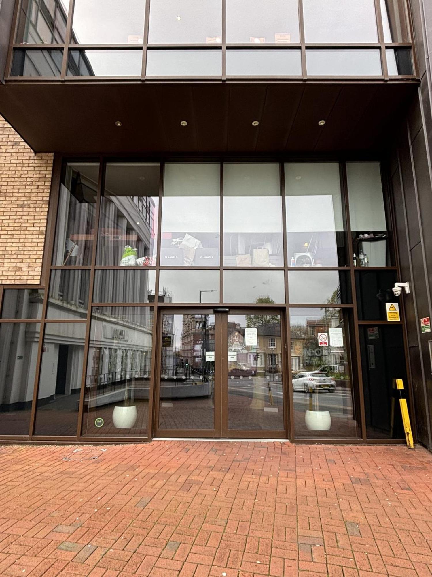 Student Only In Apartment Nottingham