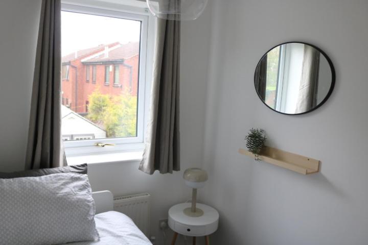 Charming 2 Bed House - Family Friendly * Nottingham