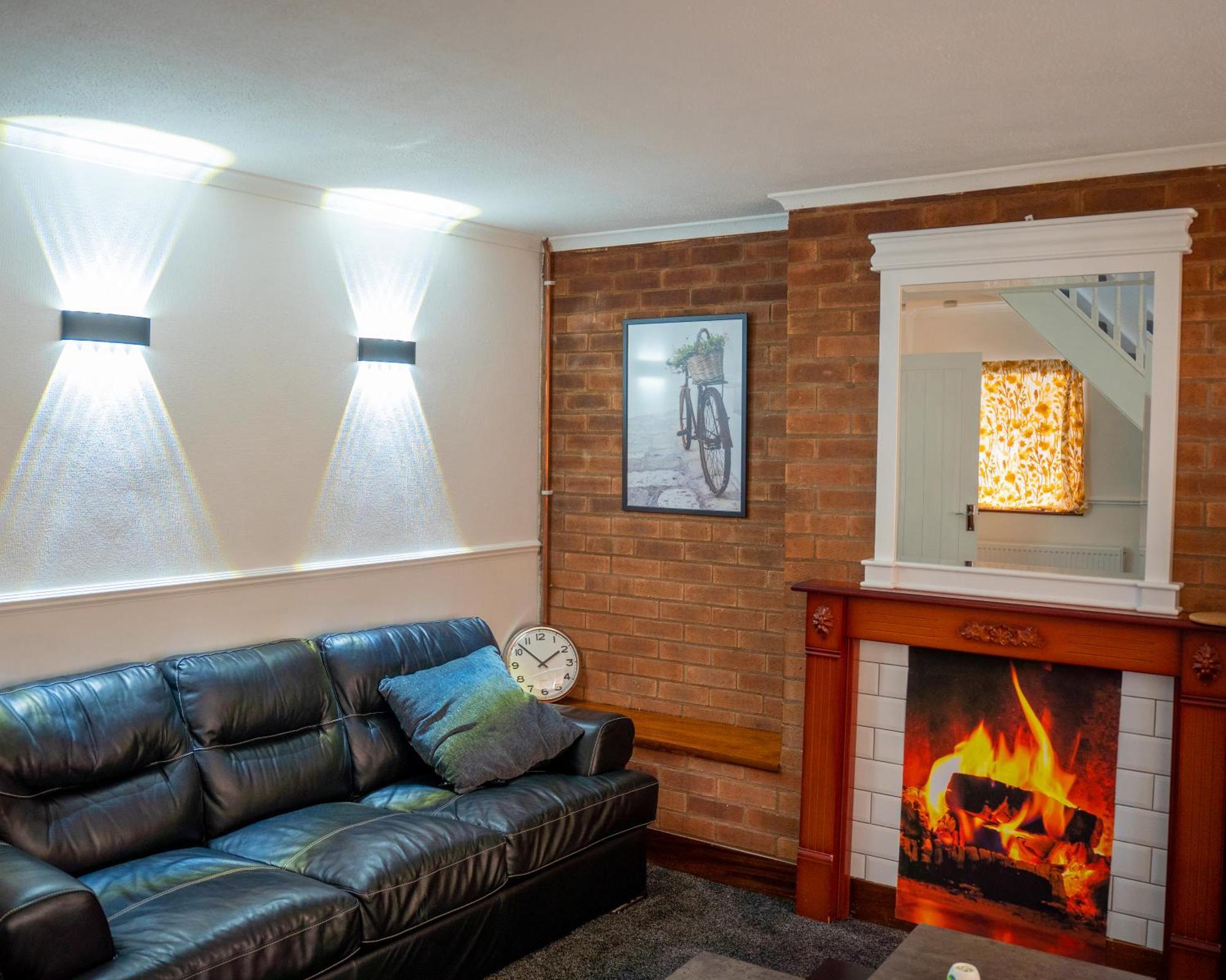 Rent Entire Calmhaven Nottingham