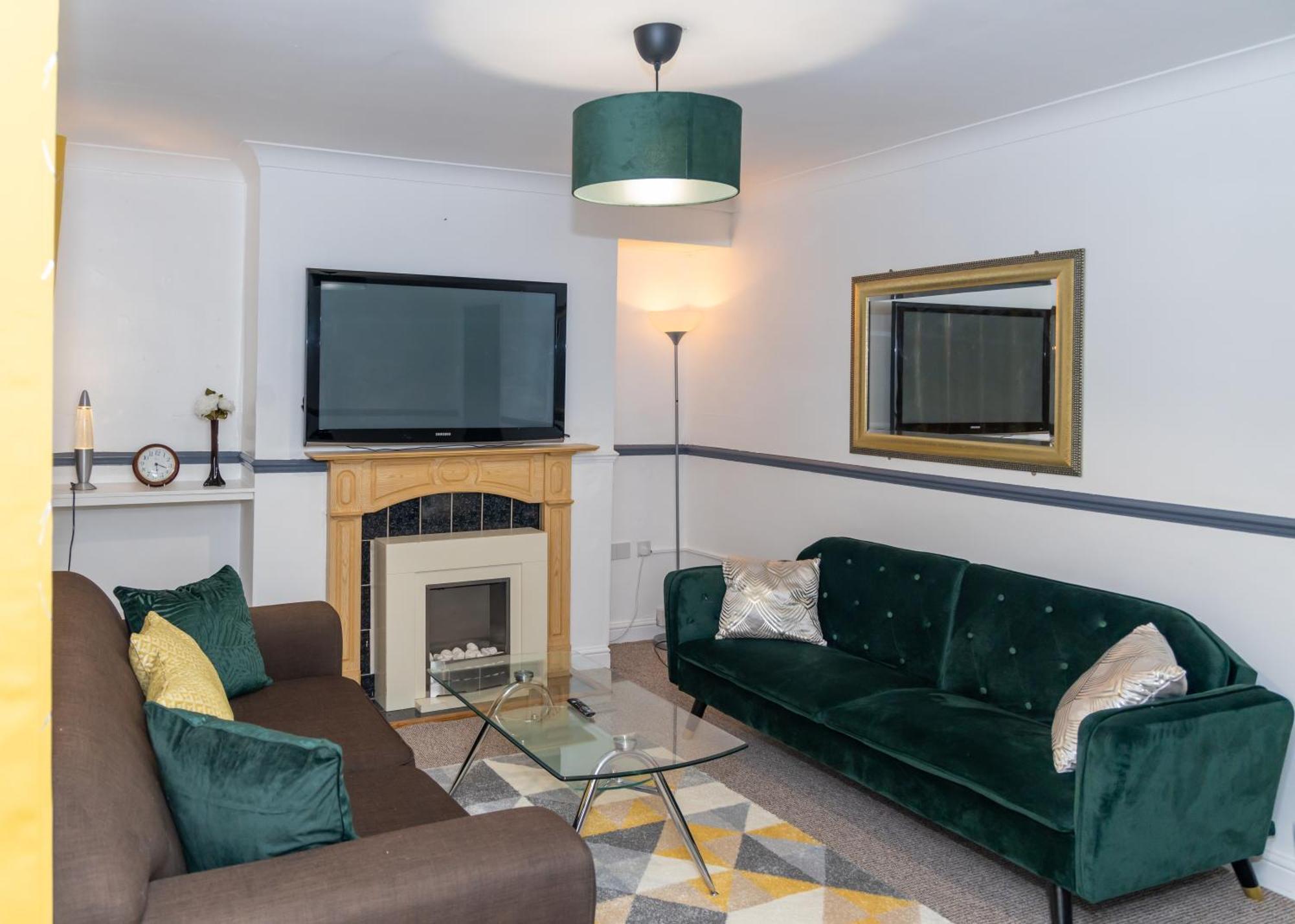 Aspley House Guest house
