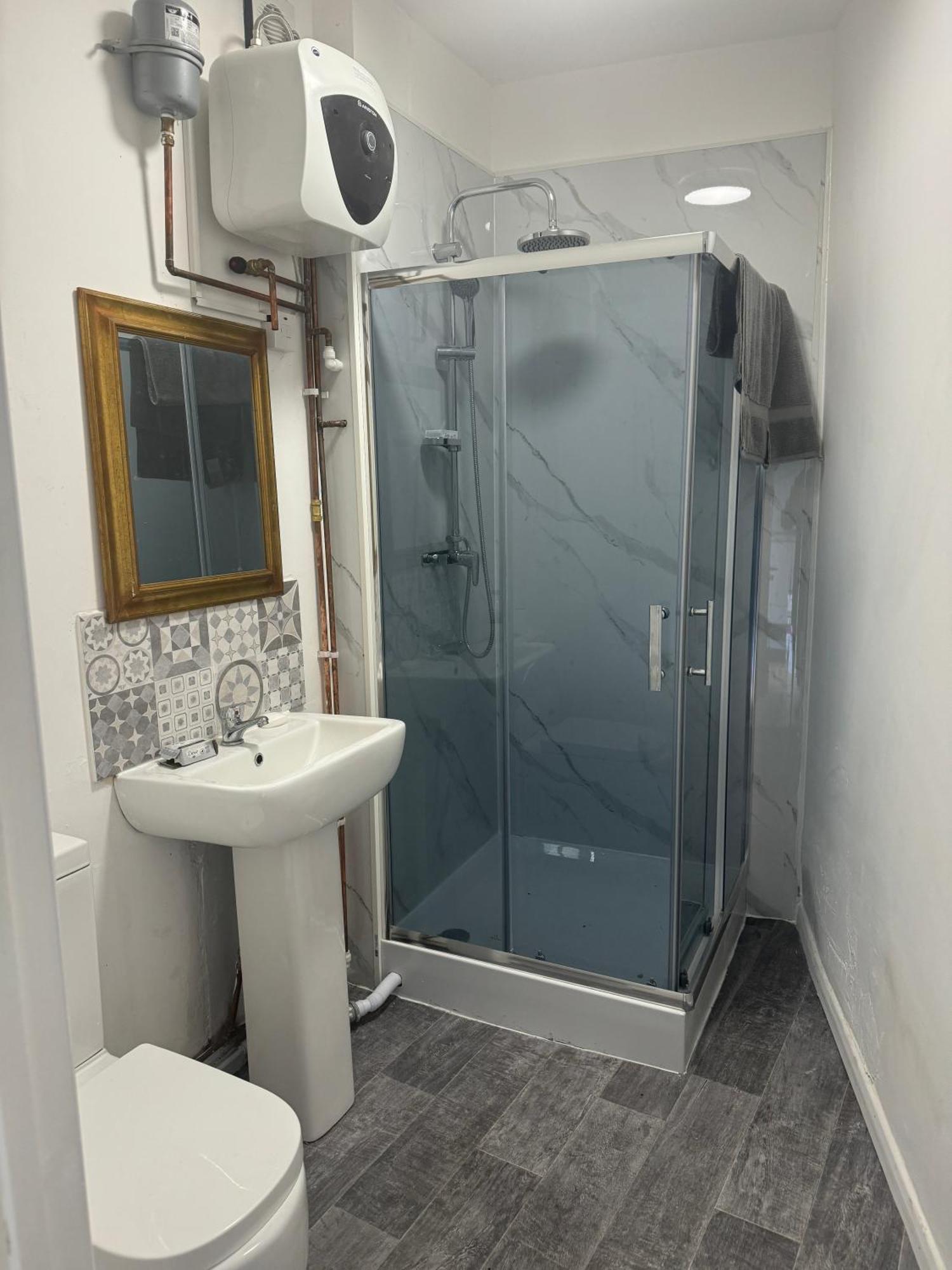 Apartment Cheap In Near Centre