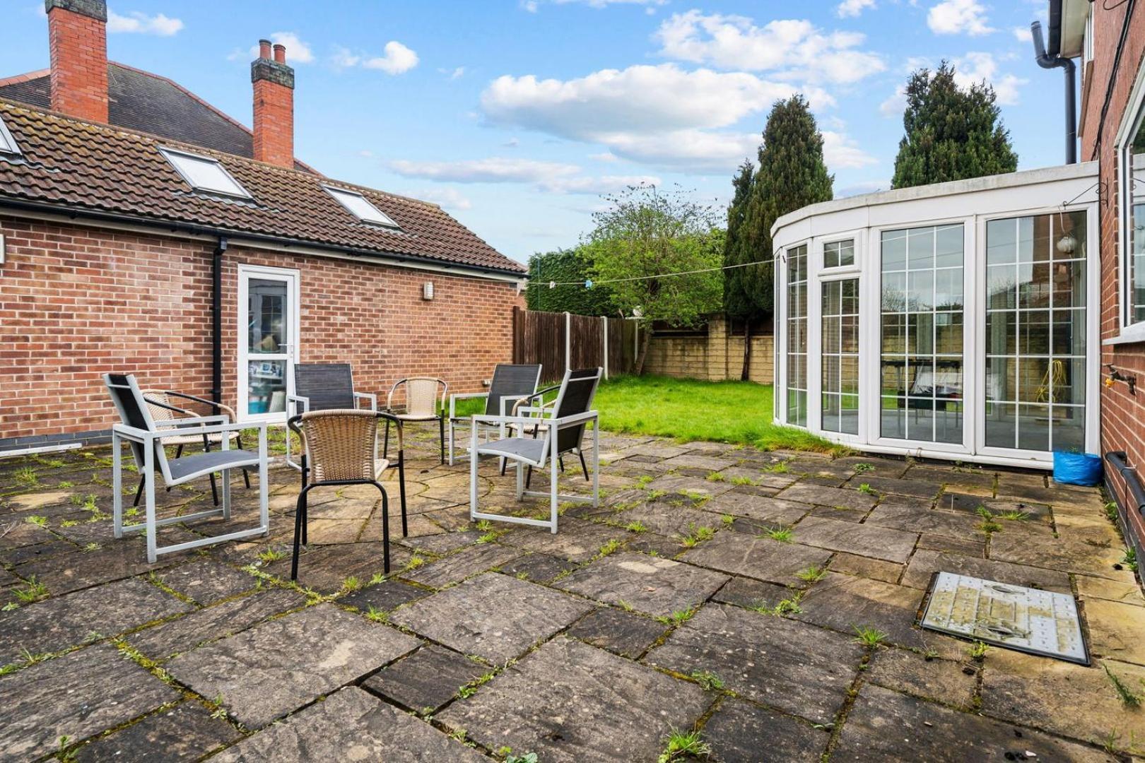 Holiday home Spacious 5 Bedroom House Nottingham