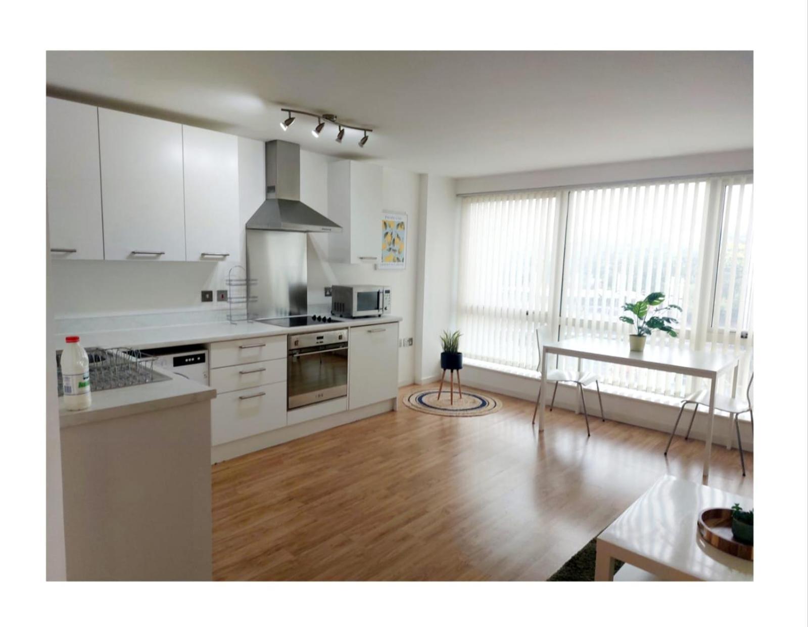 Marco Island, City Delight Apartment Nottingham