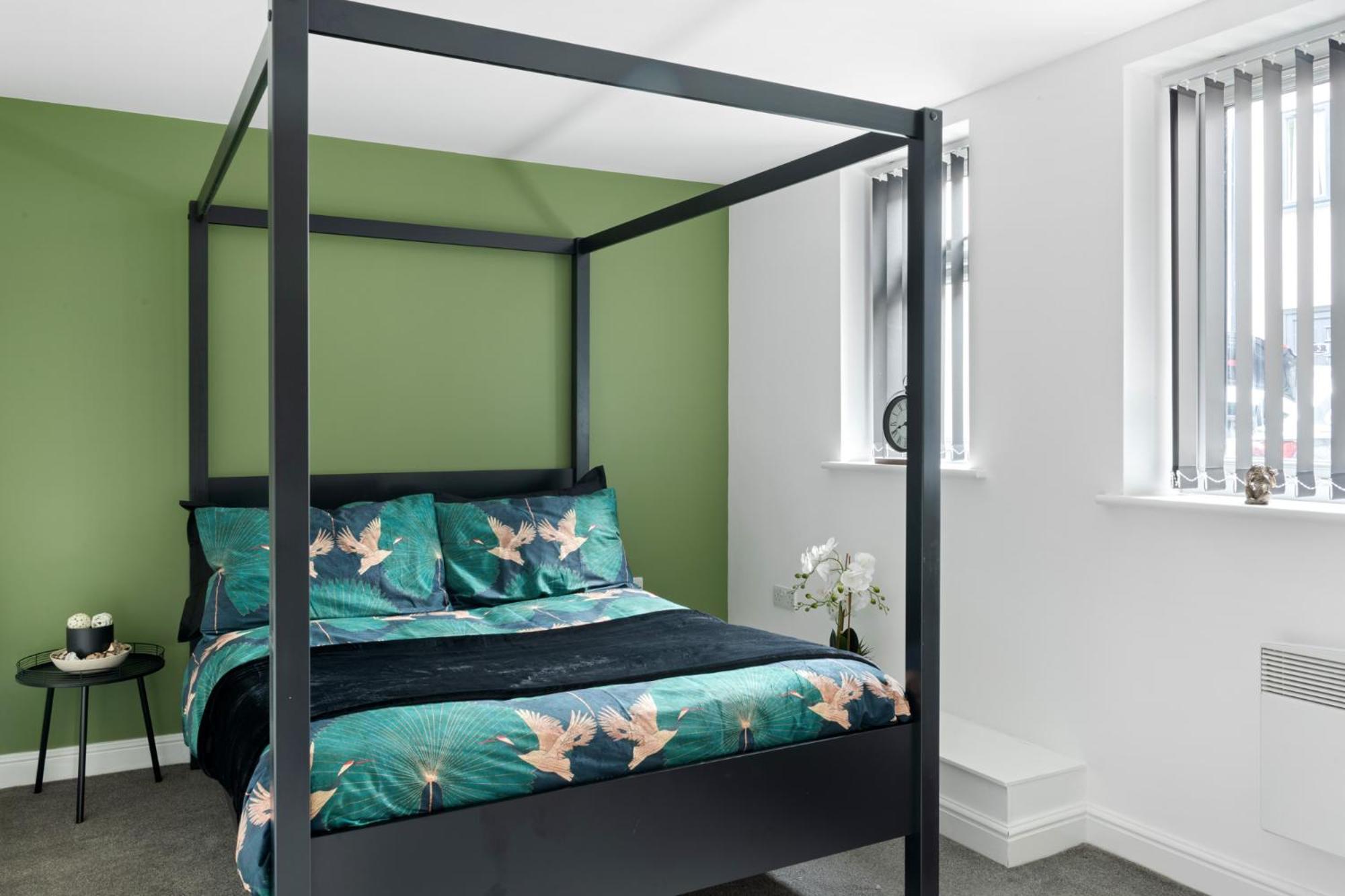 Luxury 2 Bed In Centre *