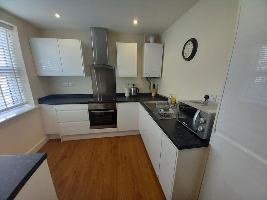 Apartment Comfortable And Spacious 2 Bedrooms Free Parking Nottingham