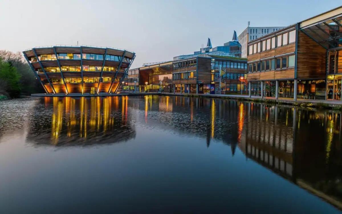 2 - In Nottingham- Near Attractions And Dining Pass The Keys *
