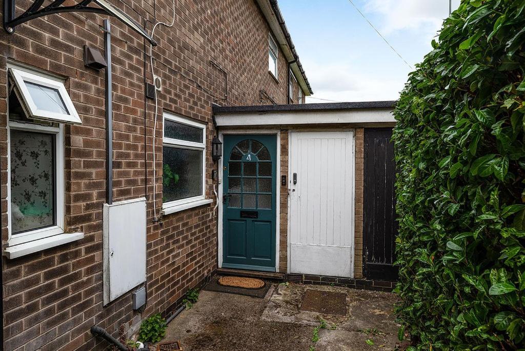 Cozy 3-bedroom Flat Opposite Forest Recreation Ground * Nottingham