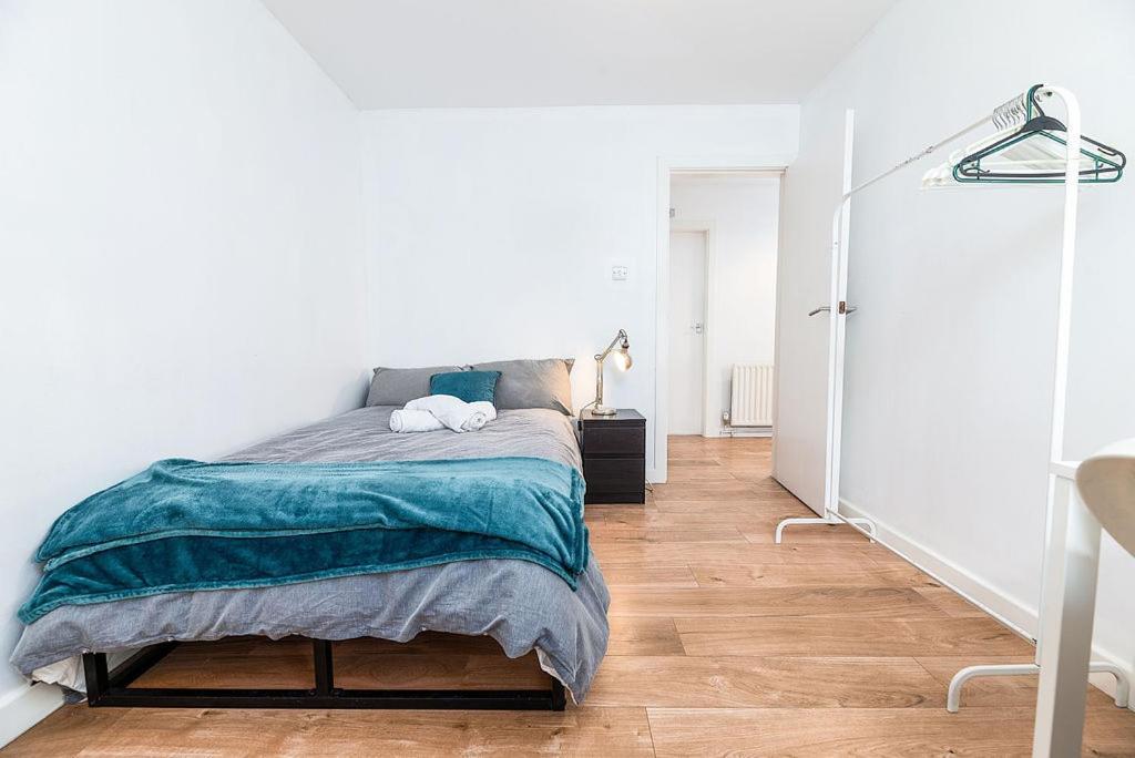 Cozy 3-bedroom Flat Opposite Forest Recreation Ground * Nottingham