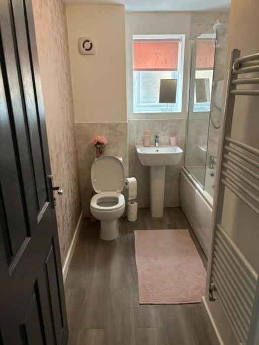 Homestay Private In A House With Parking In Lenton *