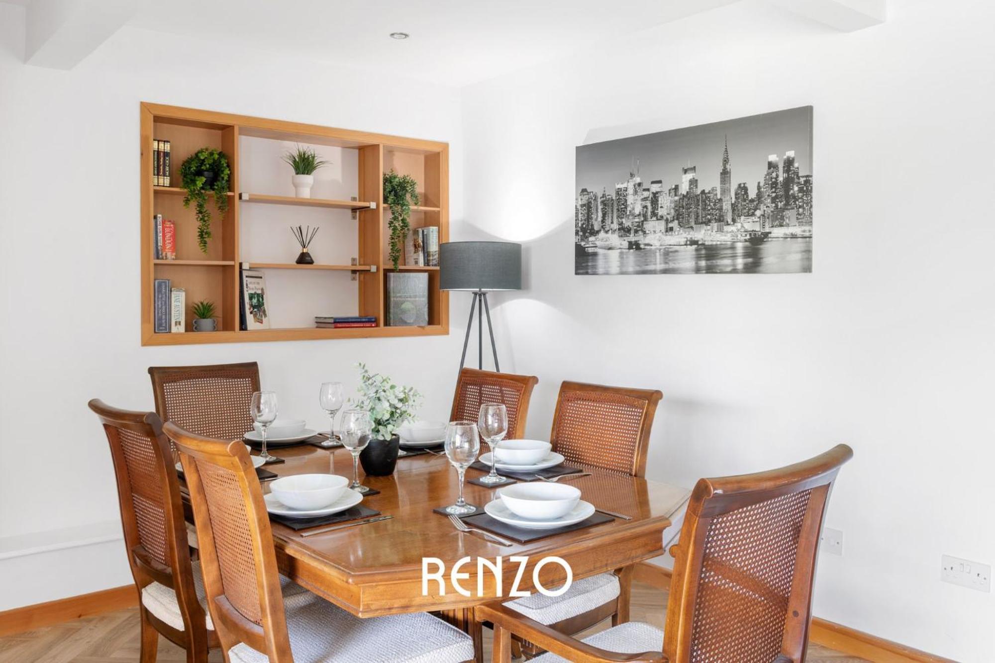 Vibrant 2-bed In By Renzo, Free Driveway Parking, Sleeps 6! Nottingham