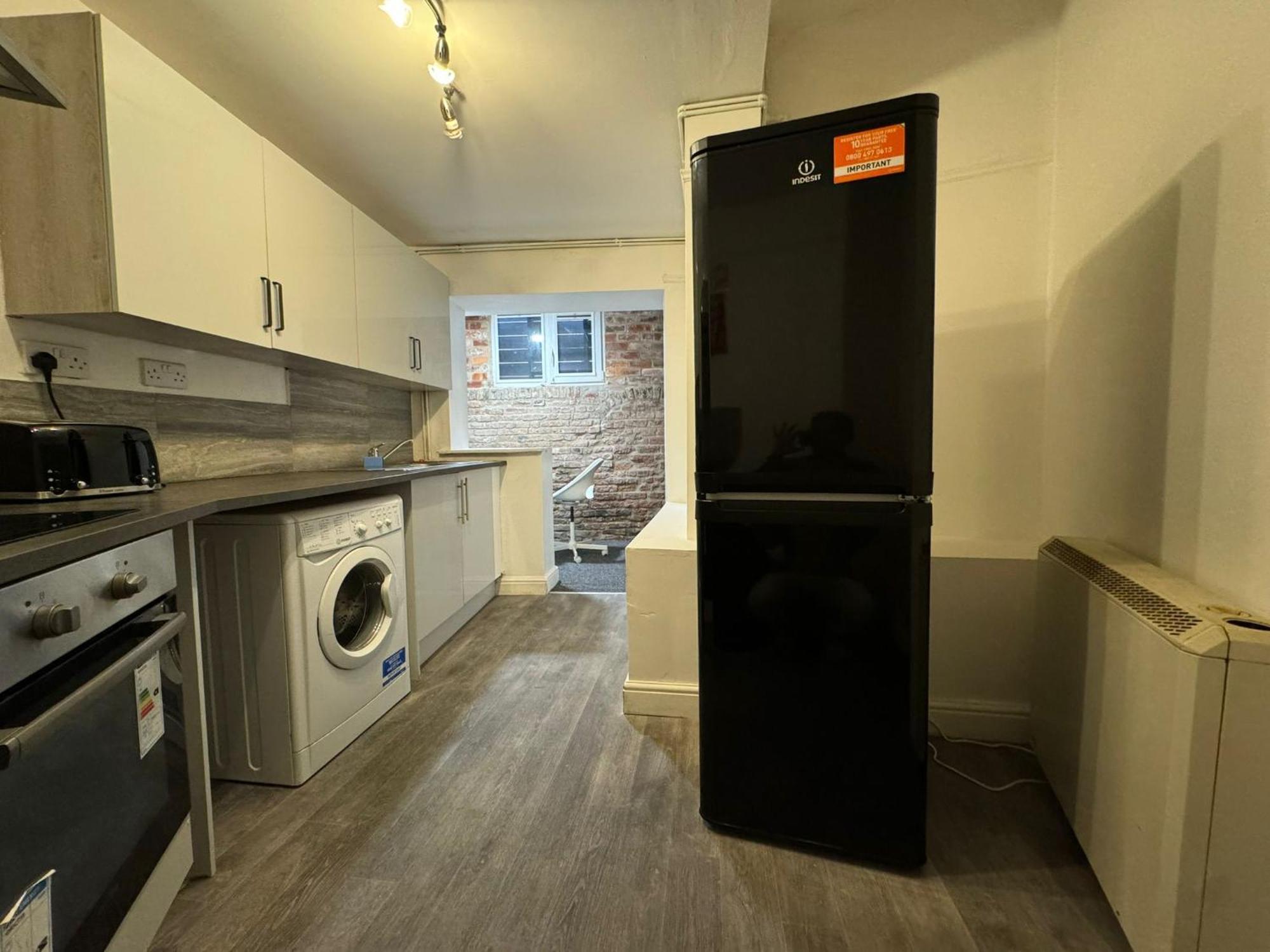 Modern In Heart Of Apartment *