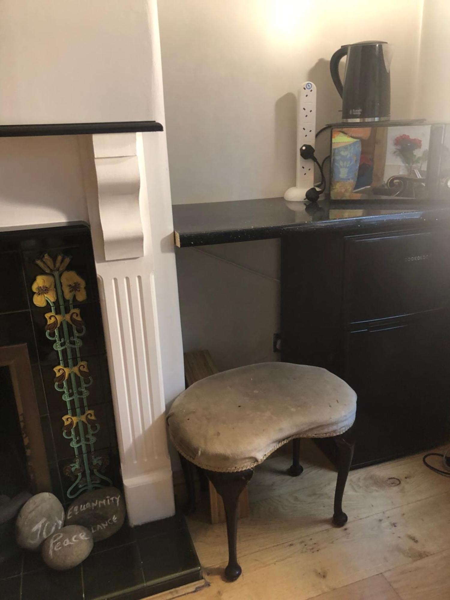 Apartment 30a Lincoln Street Studio City Centre *