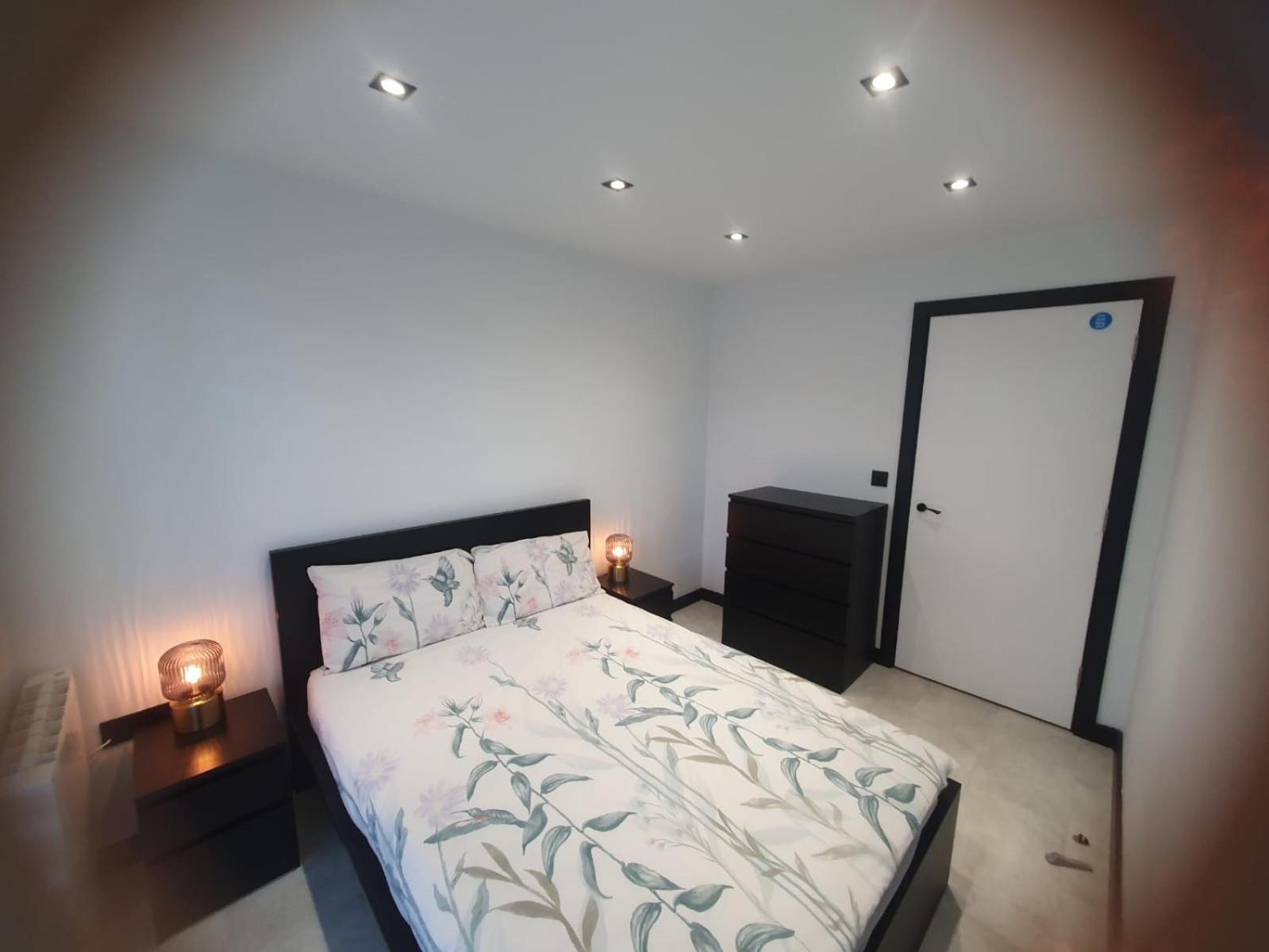 Jupiter Lux Spacious Terrace & Free Parking *