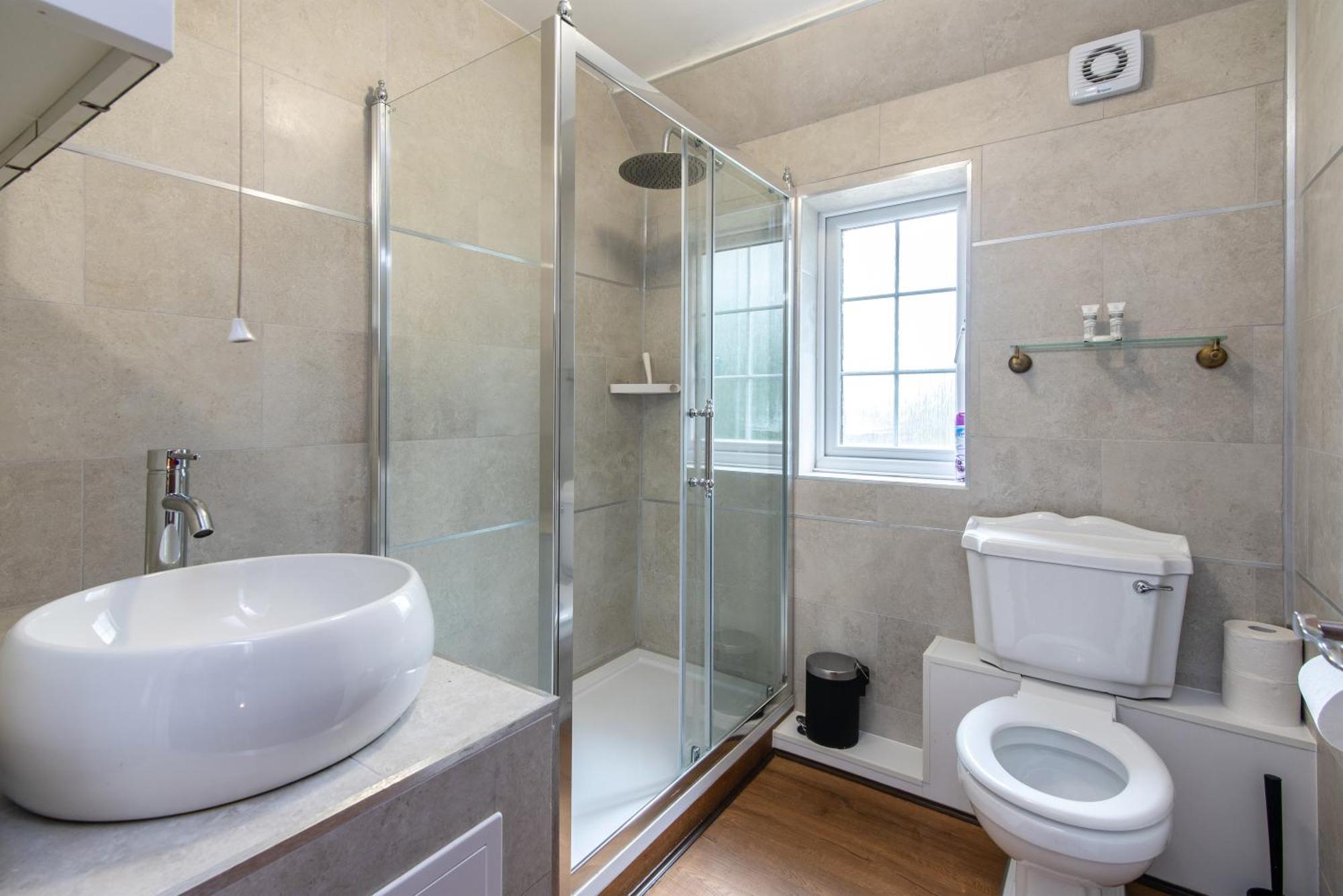 Charming 3-bed In - Prime Location Nottingham