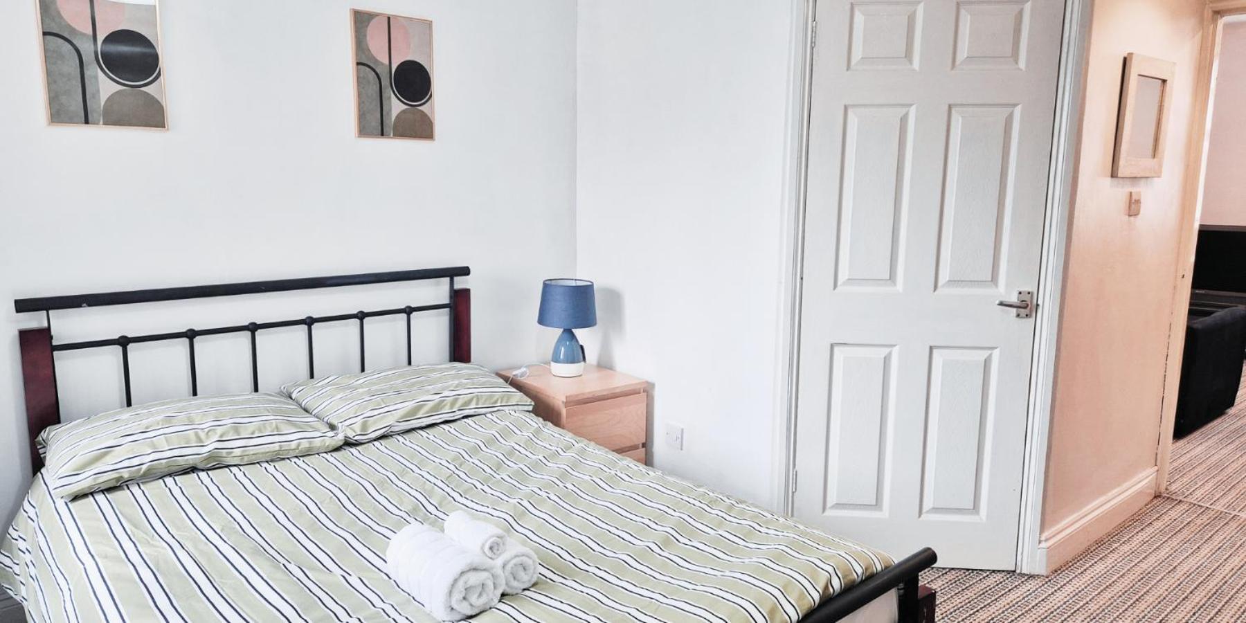 Cozy 1 Bedroom Flat Nr
