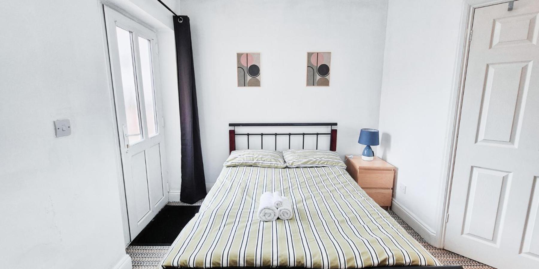 Cozy 1 Bedroom Flat Nr *