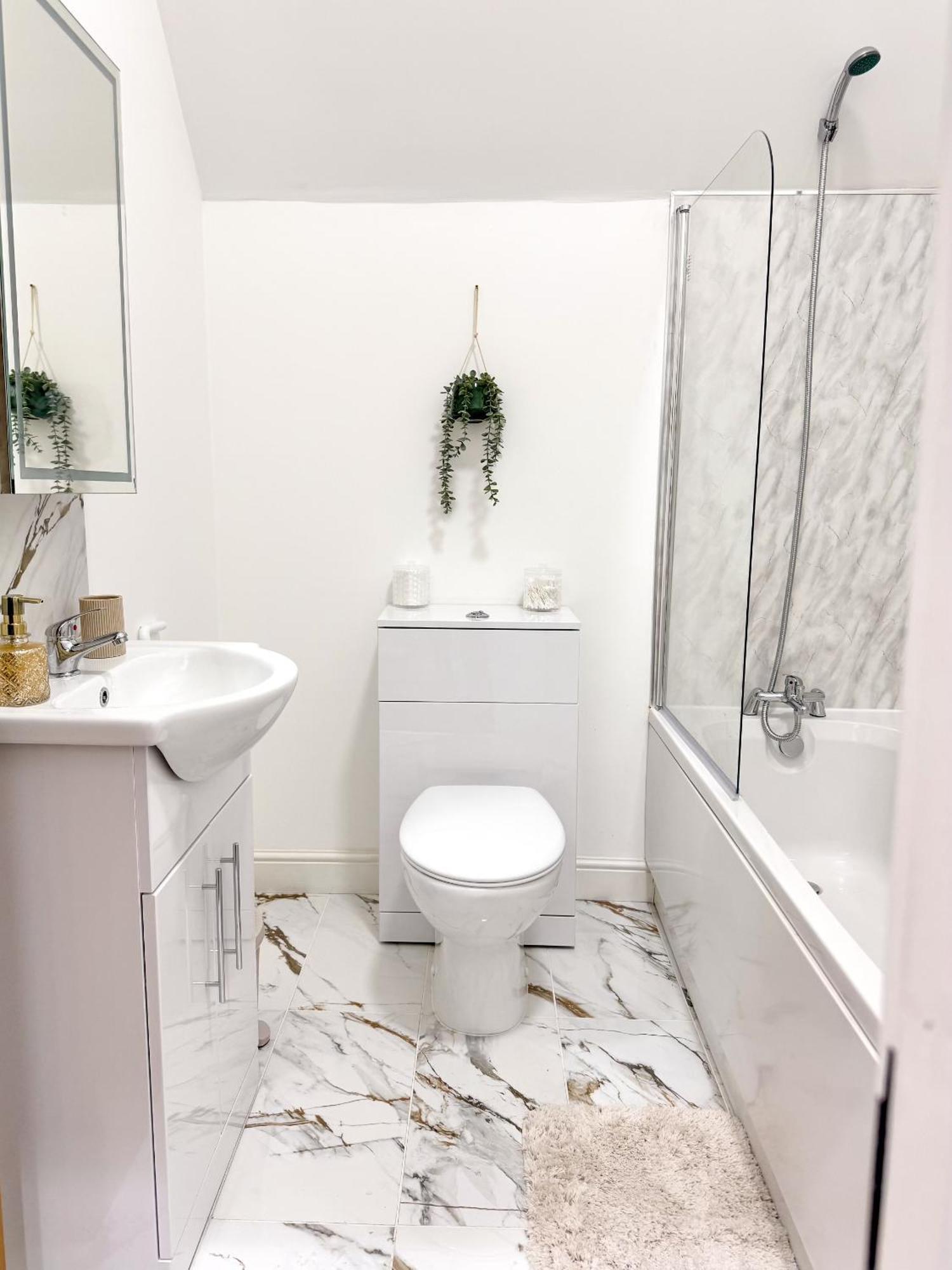 The Luxe Haven - Centre Apartment Nottingham