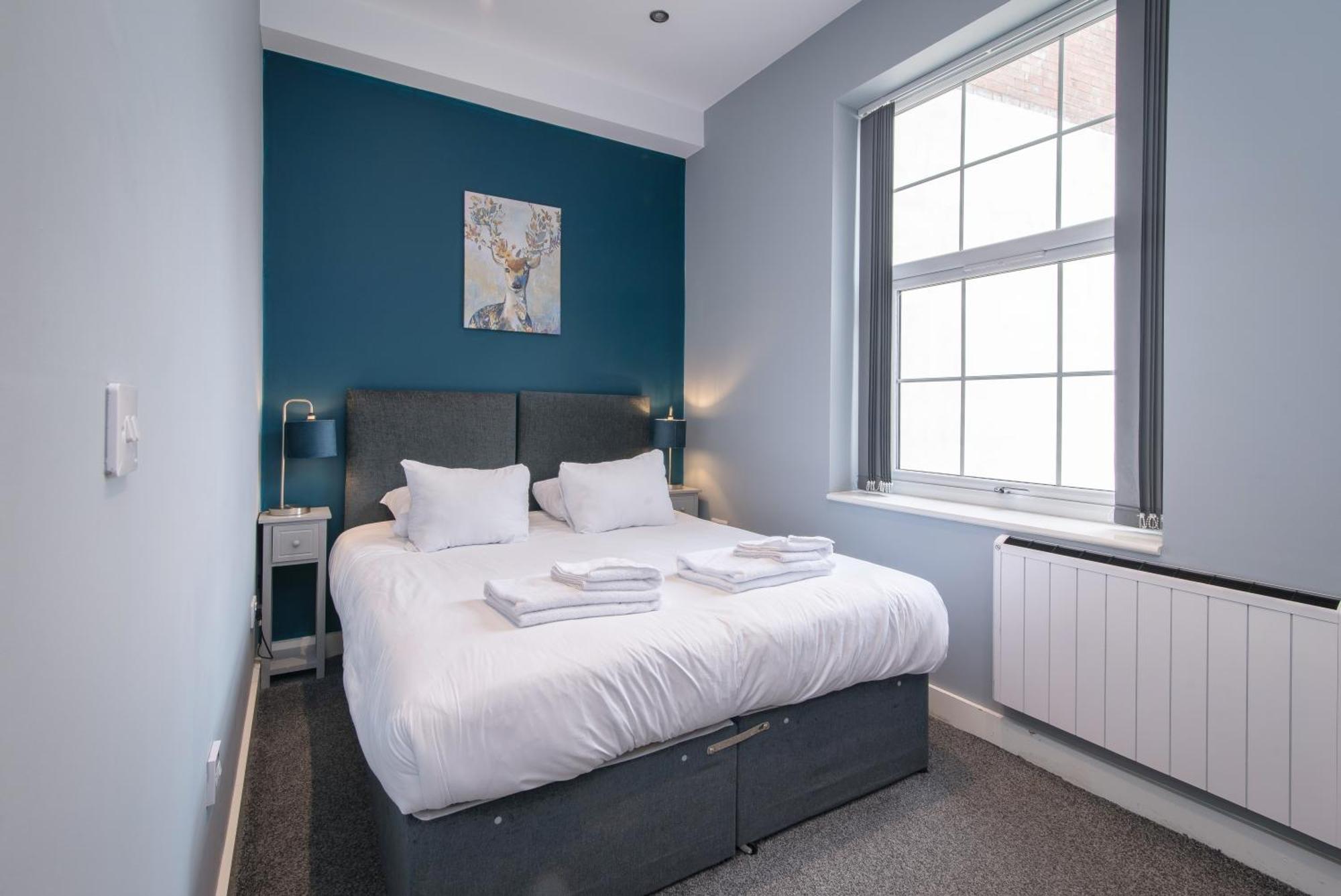 Arena - Stylish And Homely By The Ice Arena With Parking Apartment