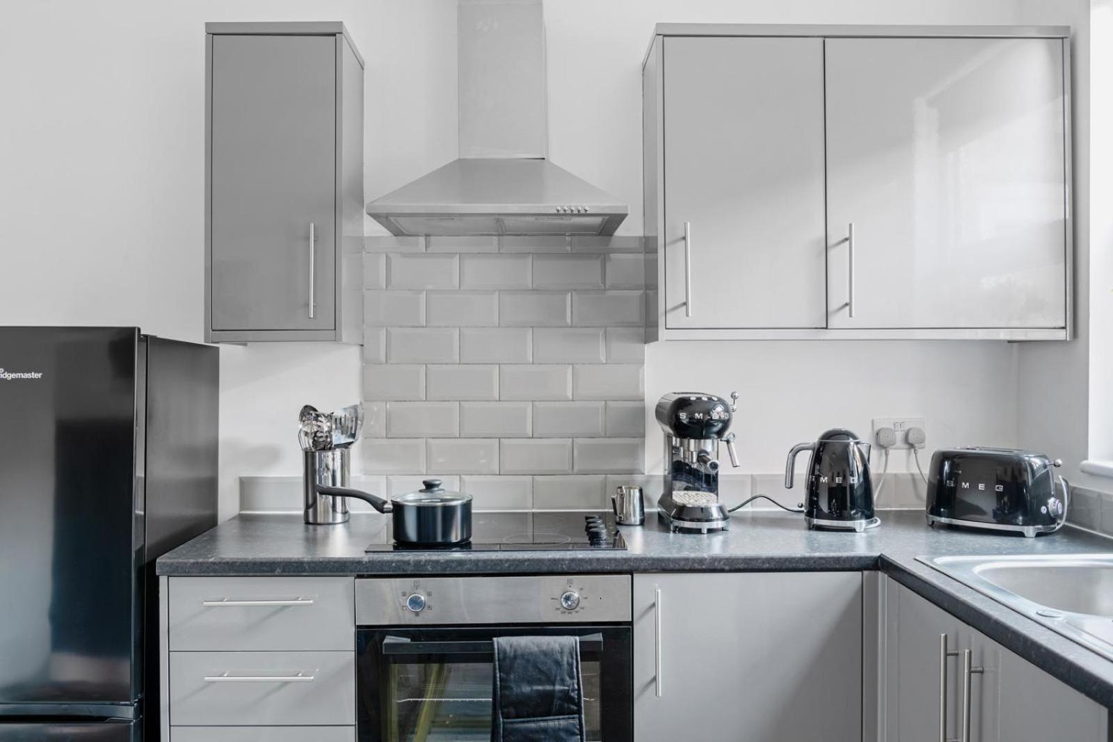 Luxurious 2 Bed House Apartamento *