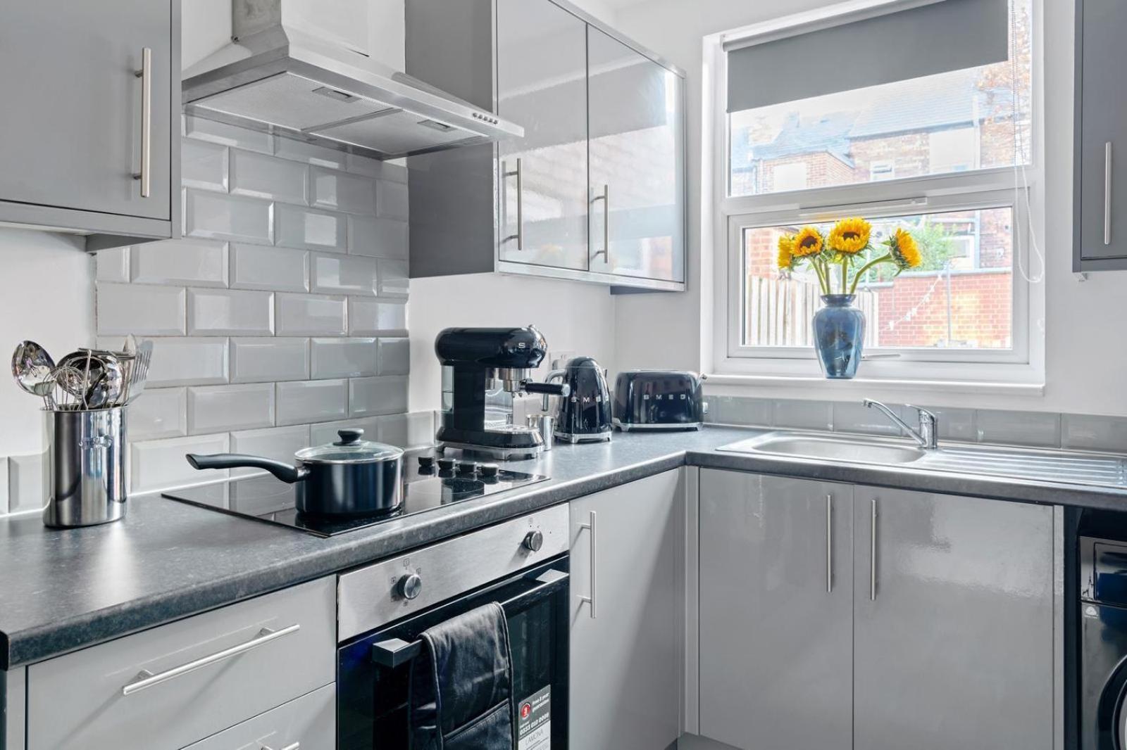 Luxurious 2 Bed House Apartamento *