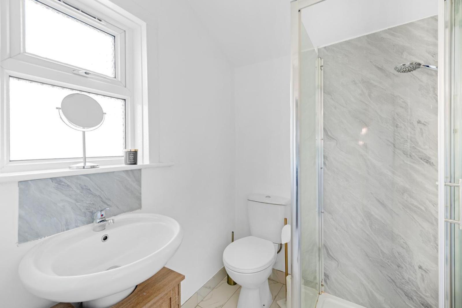 Luxurious 2 Bed House Nottingham