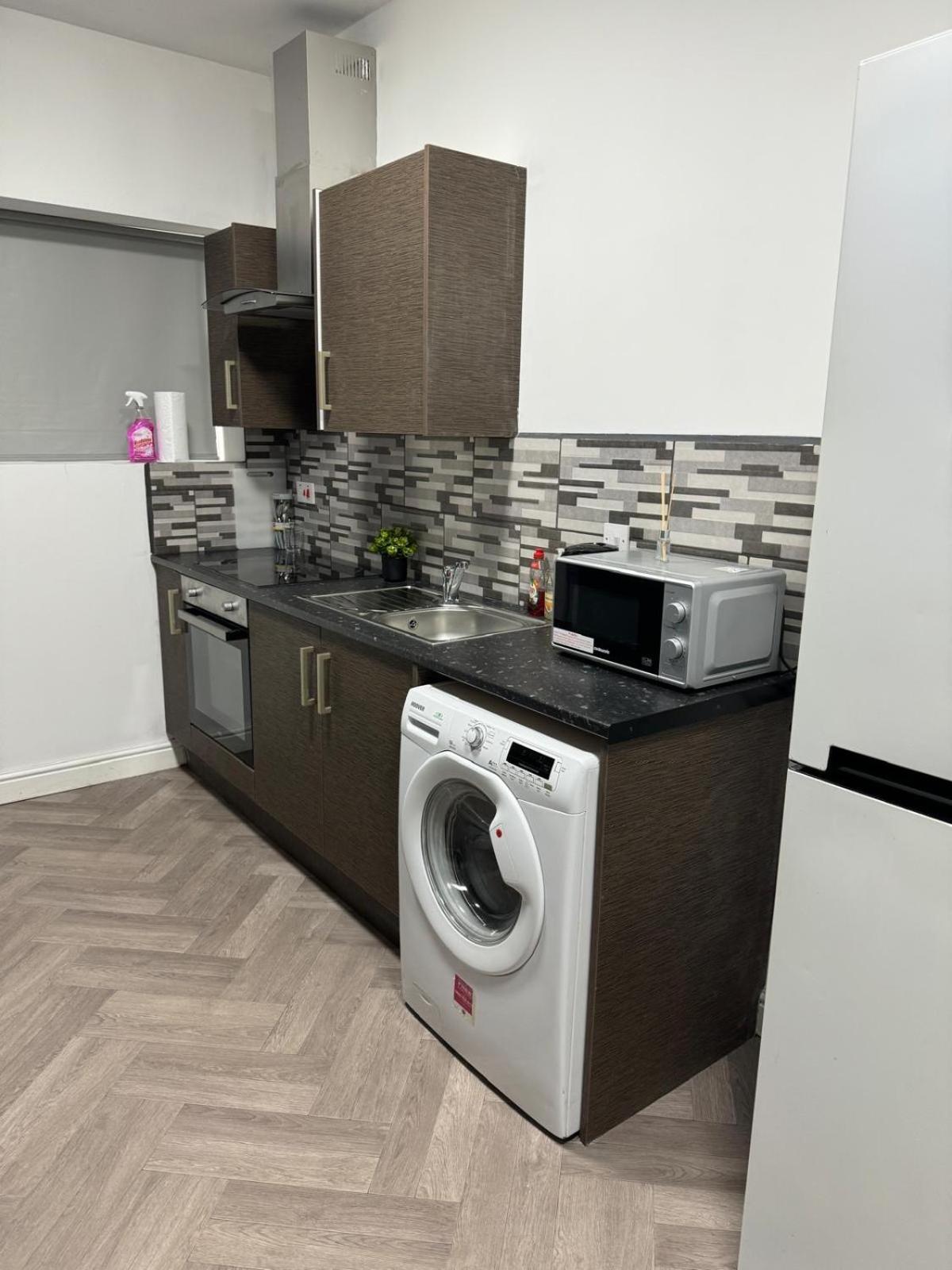 1 Bedroom Kitchen Flat Apartment Nottingham