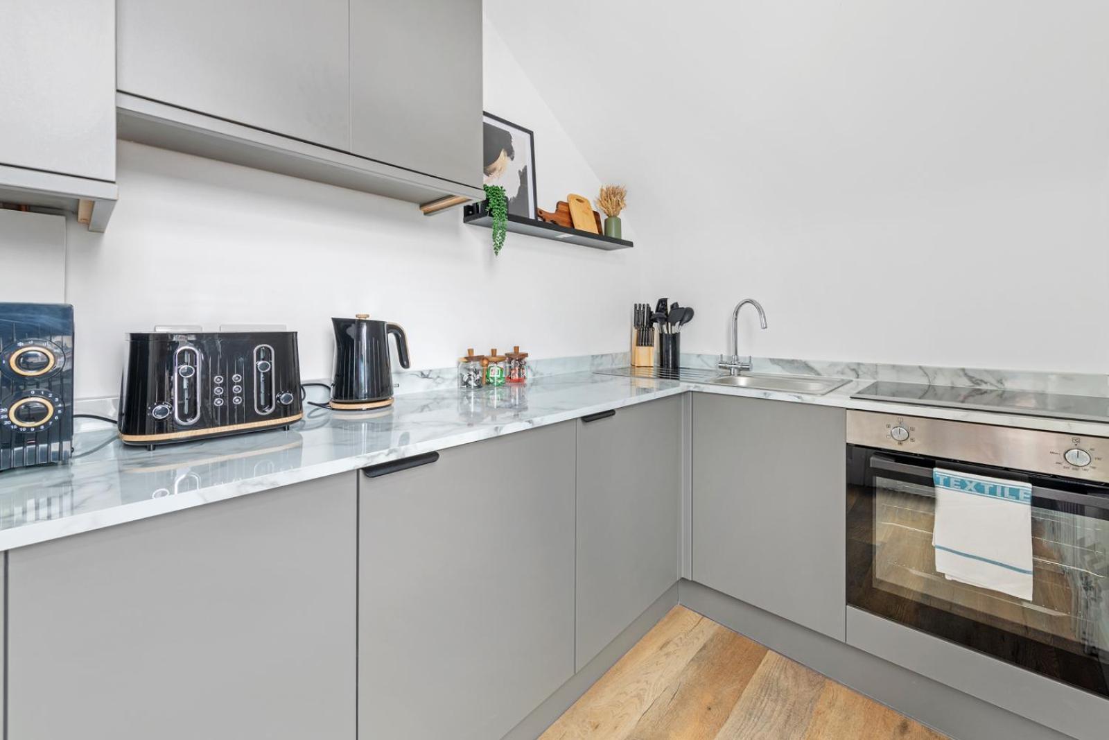 Near West Bridgford Town Centre Apartment *