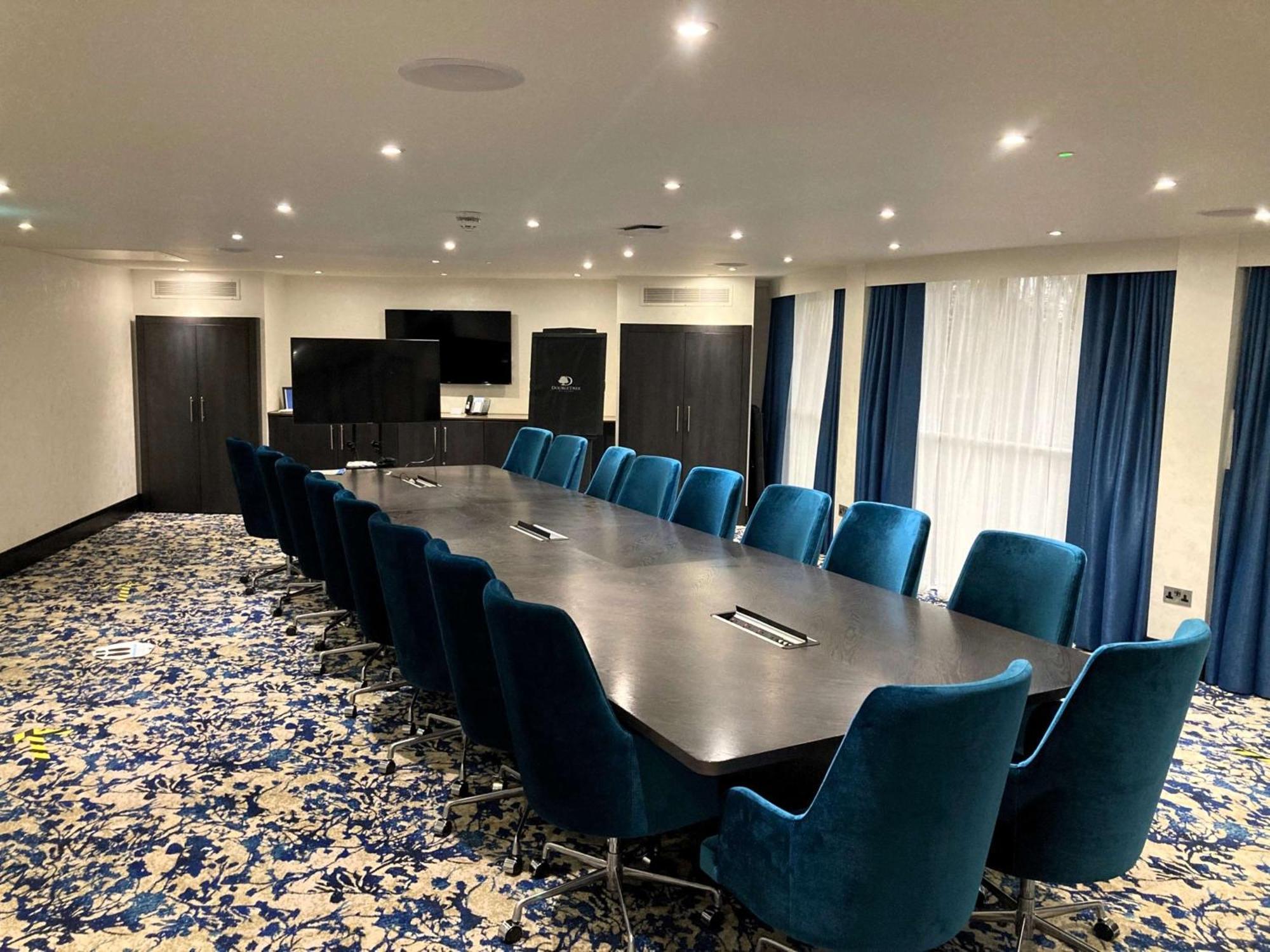Hotel Doubletree By Hilton - Gateway