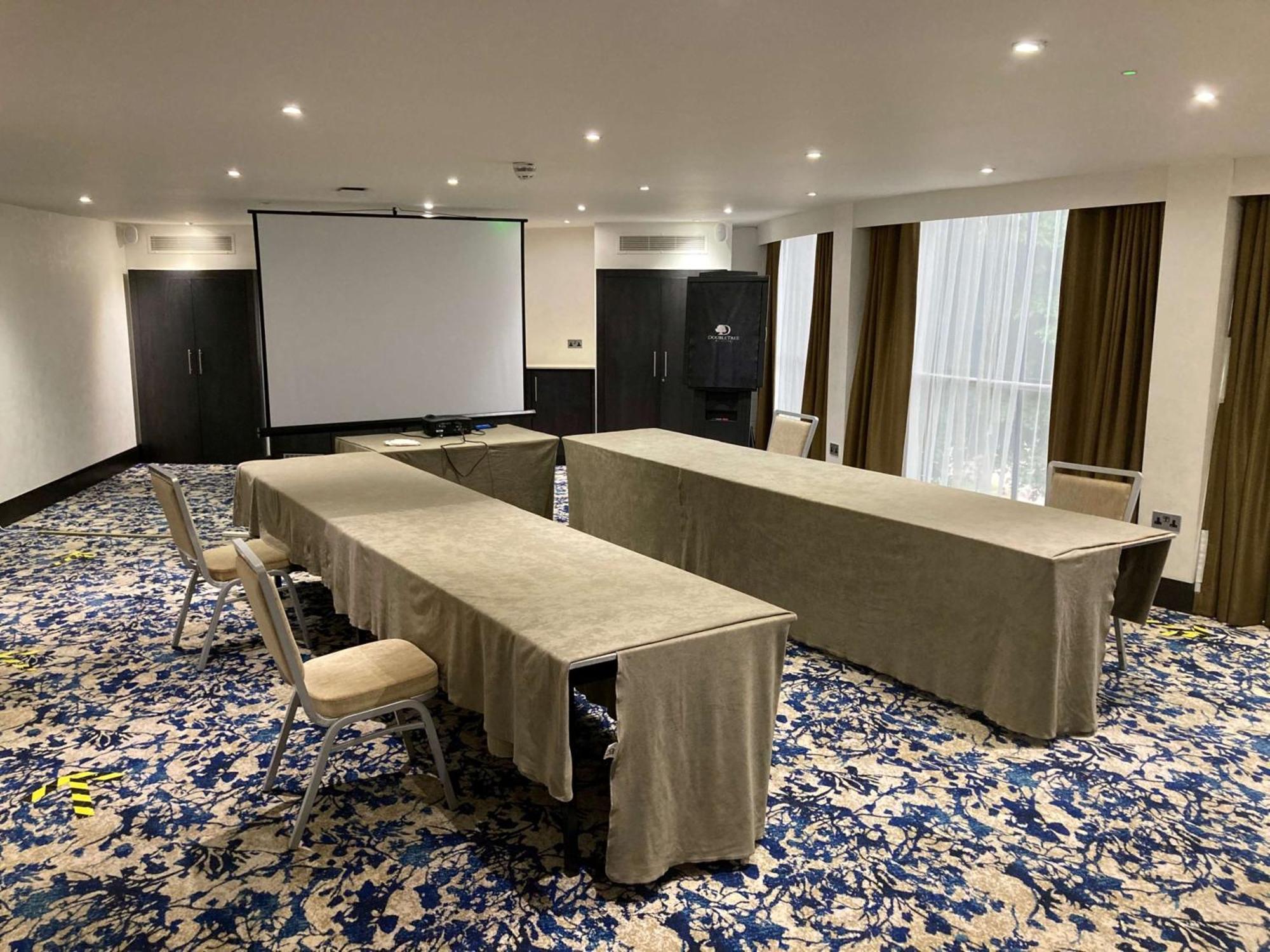 Hotel Doubletree By Hilton - Gateway 4*