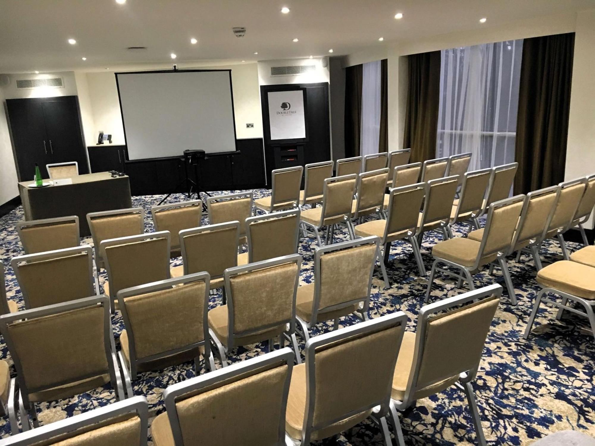 Doubletree By Hilton - Gateway